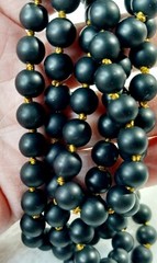 Vintage 36 In. Hand Knotted Matte Black Onyx Necklace – GOLD Threading