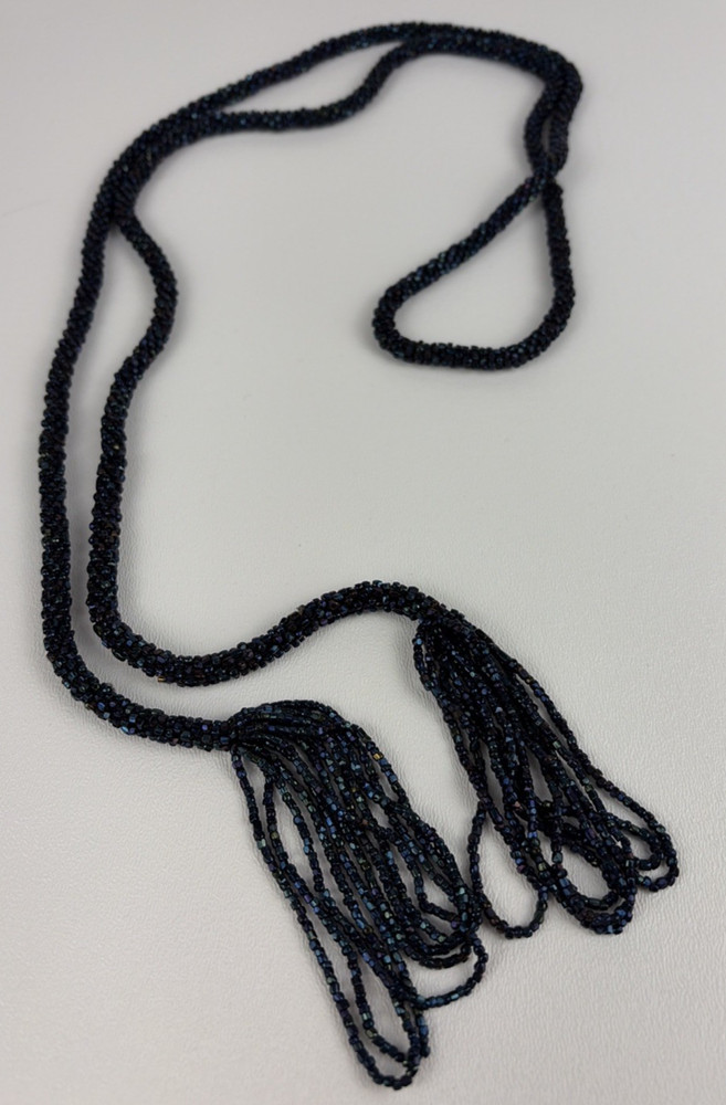 Vintage 1920’s Art Deco Irridescent Black Glass Beaded Sautoir Flapper Necklace