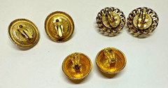 VINTAGE 3 PAIR CAROL LEE GOLD TONE GREEN GLASS FAUX PEARL, CLIP ON EARRINGS