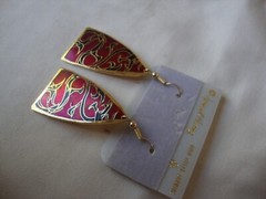 VINTAGE 1970 SAMUEL HUANG DESIGNER CLOISONNE RETRO ABSTRACT BLACK & RED EARRINGS