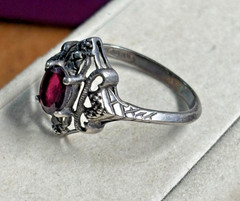 Vintage AVON NV Nevada Silver 925 AMETHYST Ornate Filigree GOTHIC RING sz 8