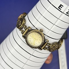 VTG SIGNED GRANDMOTHER’S BUTTONS ANTIQUE BUTTON BRACELET LADIES WATCH #7.10