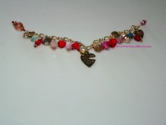 Sweet Vintage Love Hearts Bracelet Glass Metal Plastic SWEET HEART BRACELET