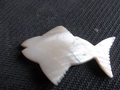 Vintage Carved Mother of Pearl Animal Pins Lot – Birds Fish Horse Brooches