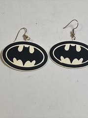 vintage batman jewelry lot 2 pair earings 1 button pin 1964 DC Comics Metal Rare