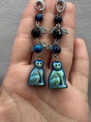 2.9″ Long Black Blue Agate Fluorite Cat Dangle Earrings