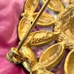 Faux Pearl Waterfall Brooch Gold Tone Dangle Statement Pin Vintage Tona