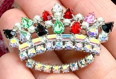 Vtg B. DAVID 2” Crown Brooch Colored Stones Princess Crown Rhinestones