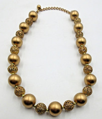 VTG UNUSUAL adj 20″ brushed gold tone & open work GEOMETRIC BEAD STRAND Necklace
