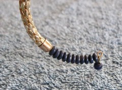 Expandable Spring – Memory Wire. Bangle Bracelet. 3 Rows; Gold Tone Navy Green