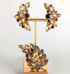 Verified Juliana D&E Frosted Amber Topaz Rhinestone Feather Brooch Earrings Set