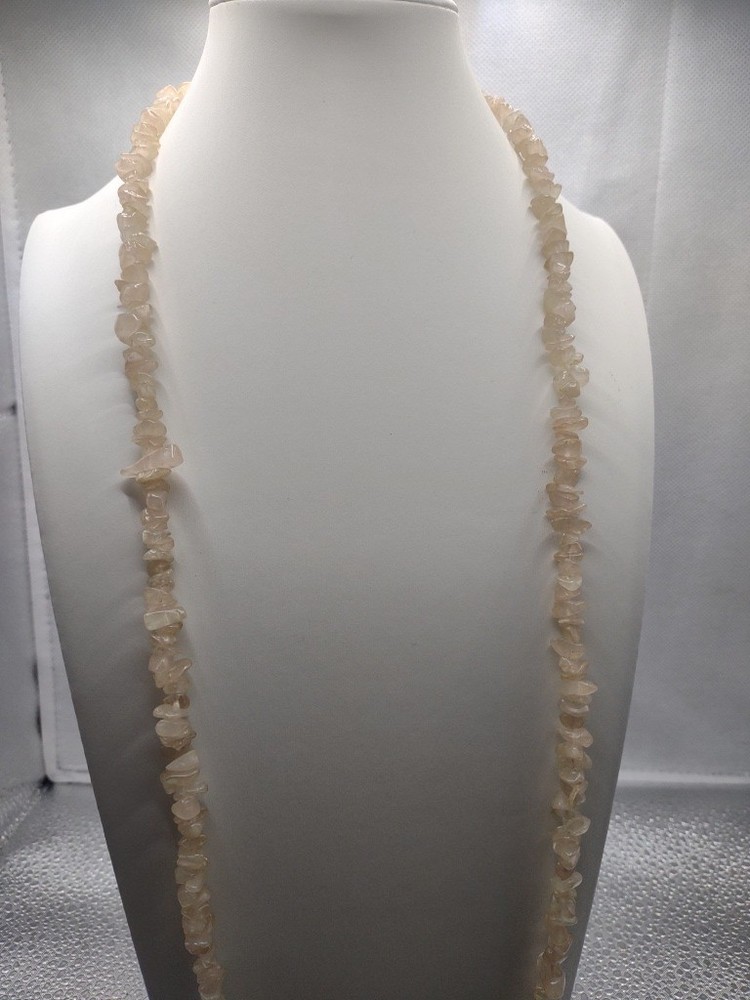 Vintage Rose Quartz Nugget Chip Necklace 16″