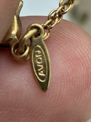Nina Ricci for Avon Lucite Butterfly Pendant Necklace Gold Rope Chain 16in