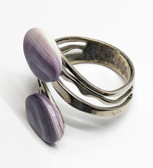 VTG Purple Wampum Shell Silver Tone Bypass Adjustable Sz 8.5 Ring Boho Seashell