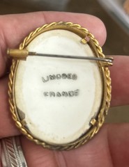 ANTQ LIMOGES PORCELAIN PORTRAIT BROOCH MIXTION TECHNIQUE TROMBONE CLASP 1930’s