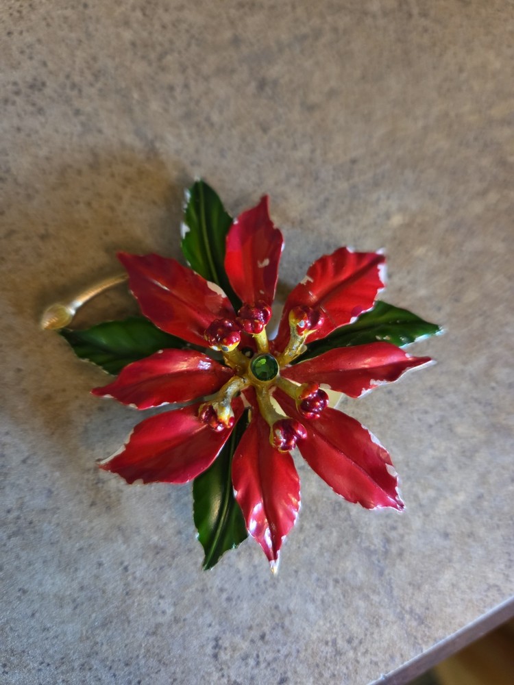 Weiss Poinsettia Brooch, Gold Plated Red Enamel, 1950s Vintage Christmas