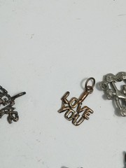 Lot 6 Vintage Bracelet Charms Donkey Hairdryer Sweet 16 Love Hairdresser Party