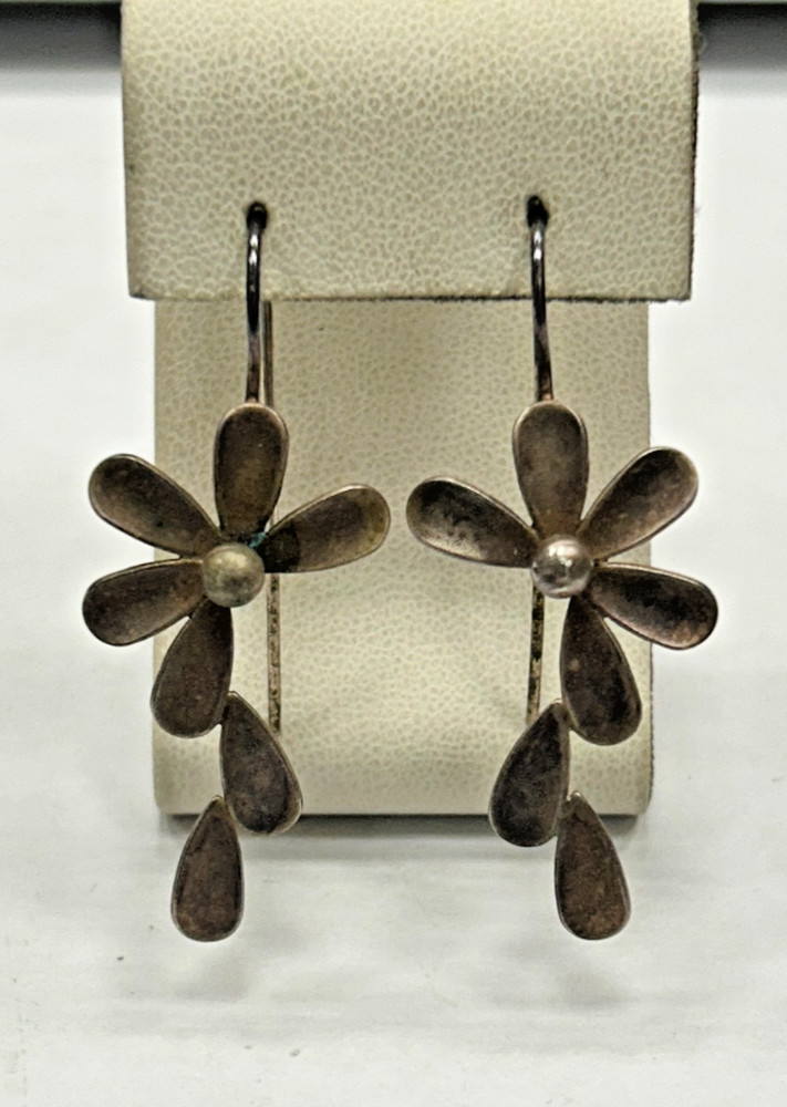 Vintage Signed KIM 925 Sterling Silver Flower Floral Daisy Earrings