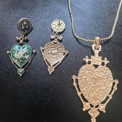 Vintage Heart Bird Jewelry Set Necklace Earrings Gold Victorian Gift Women