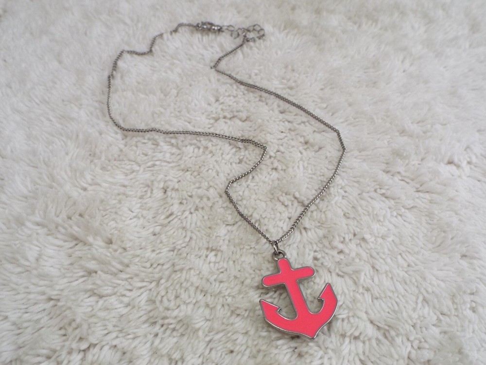 Silvertone Pink Anchor Pendant Necklace (F44)