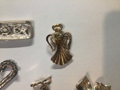 Vintage Lot 8 Christmas Brooch Pins AVON Angel Nativity Tree ROMAN Bow Reindeer