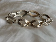 Vintage 925 Sterling Silver Scalloped Open-Link Bracelet