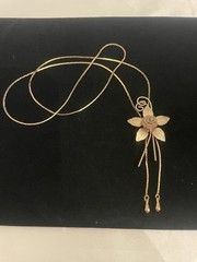 VINTAGE GOLD TONE Flower LARIAT NECKLACE