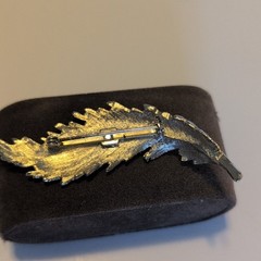 Vintage Mid Century Brushed Silver Tone Feather Brooch Plume Leaf Pin Unmarked