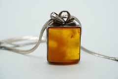 Vintage Sterling Silver Amber Pendant 45mm x 24mm Necklace 24″ x 3mm JB49