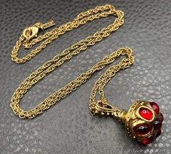 Vintage 1928 Gripoix Style Red Cabochon Pill Box Pendant Necklace 28”