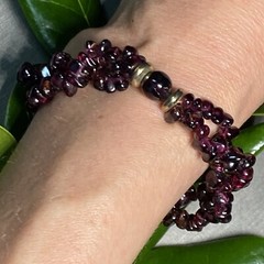 Vintage Bracelet Estate Fine Jewelry Red Almandine Garnet Pre-Owned Bead 6.5″