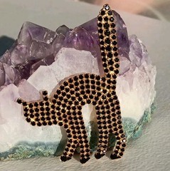 Vtg Dorothy BAUER Gold Tone Black Rhinestone Scary Black Cat Halloween Brooch