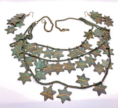 VTG Metal Star Necklace and Earrings Set Dangle Fringe Green & Copper 1980s