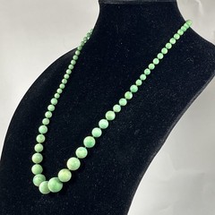 Vintage Green Hand knotted Beaded Necklace Graduated Size Plastic 26″ Faux Jade