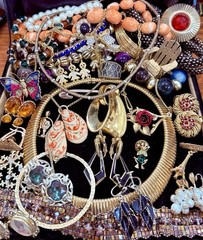 Vintage Estate Costume Jewelry Lot! TRIFARI, NAPIER and more!