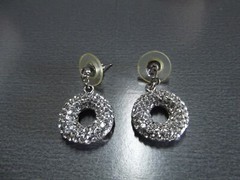 1 Pair Old .75″in Dounut Style Rhinestone Sparkly Studs