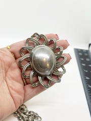 Vintage Retro Mod Flower Statement Necklace 1960’s Silver Toned