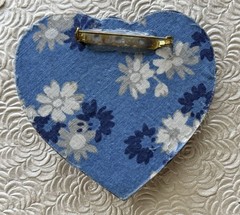 Vintage handcrafted heart brooch Pin