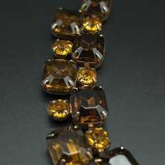 Vintage 1950s Amber Brown Rhinestone Bib Necklace Gold Tone 16 Inch