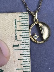 VINTAGE GOLD PLATED CZ PENDANT ON 18” CHAIN NECKLACE