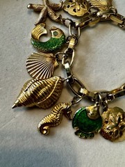 Vintage Gold Tone Nautical Charm Bracelet Sea Life Fish Shell Seahorse Starfish