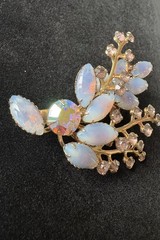 Vintage Unsigned Gold Tone Brooch Opalescent Jelly Navette AB Rhinestone Pin