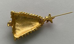 VINTAGE VERO CHRISTMAS TREE BROOCH PIN 3D PINE CONE ENAMEL GOLD RARE MCM HTF 33