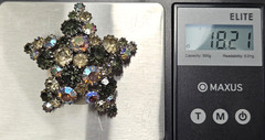 Large Dome Unsigned Star Prong Set Glass Rhinestone Brooch Silver Grey Tone 2″