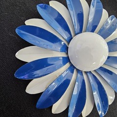 Vtg Blue & White Enamel Double Layered Daisy Flower Brooch Pin 3″ Mod 60s Retro
