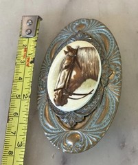 Painted Palomino Stallion Portrait Brooch Cameo Style Resin on Ornate Metal Base