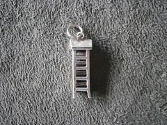 Step Ladder Opens Vintage Sterling Silver Bracelet Charm Pendant 2.0g