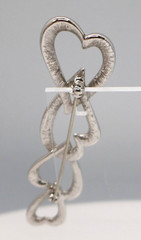 Vintage Monet Silver Tone 4 Interlocking Hearts Brooch 3.5 Inches Long