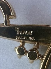 TRIFARI Brooch(1950) Necklace Dangle Navette Gold-Trifanium PAT PEND Box