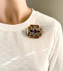 Signed 1940s McClelland Barclay Gold-Tone Ruby Red & Clear Rhinestone Pin